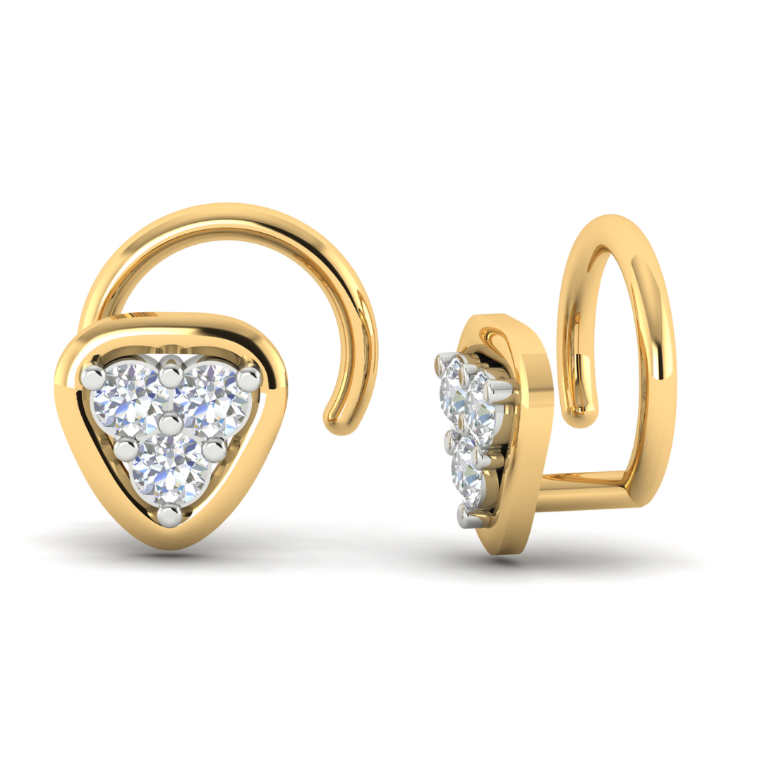 Paisley Diamond Nosepin with a small tringle design featuring a beautiful three diamonds.