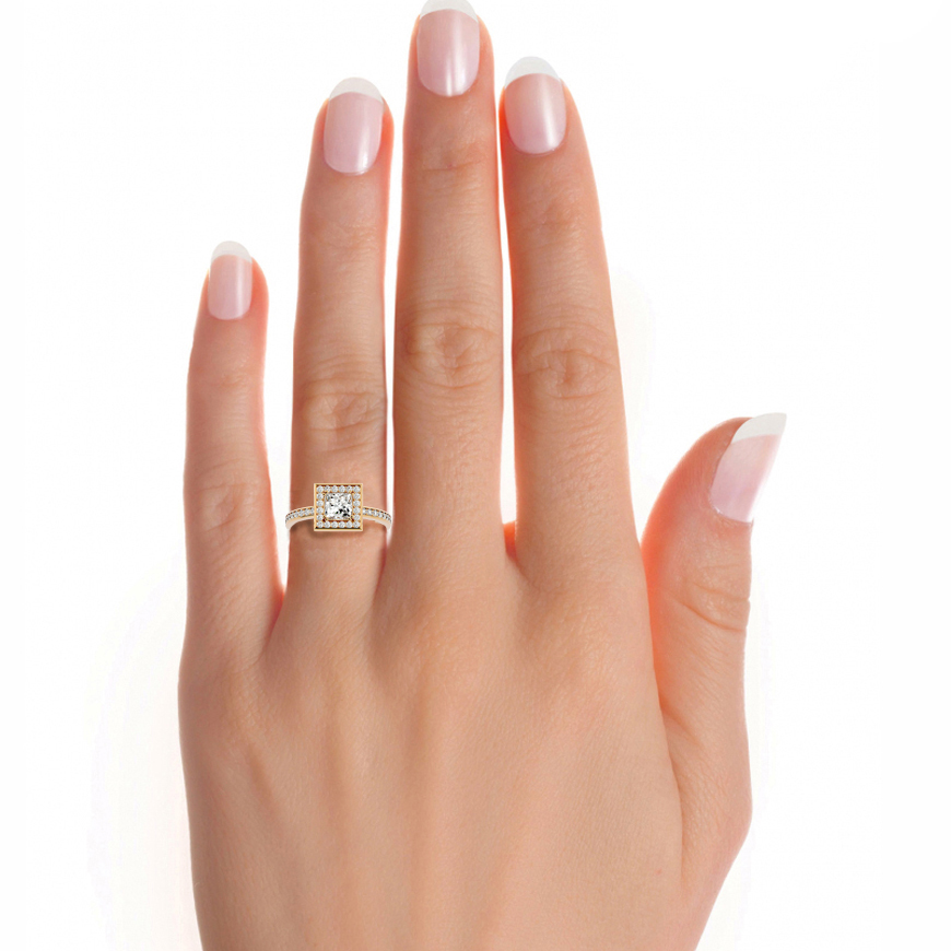 Jolie Diamond Halo Ring
